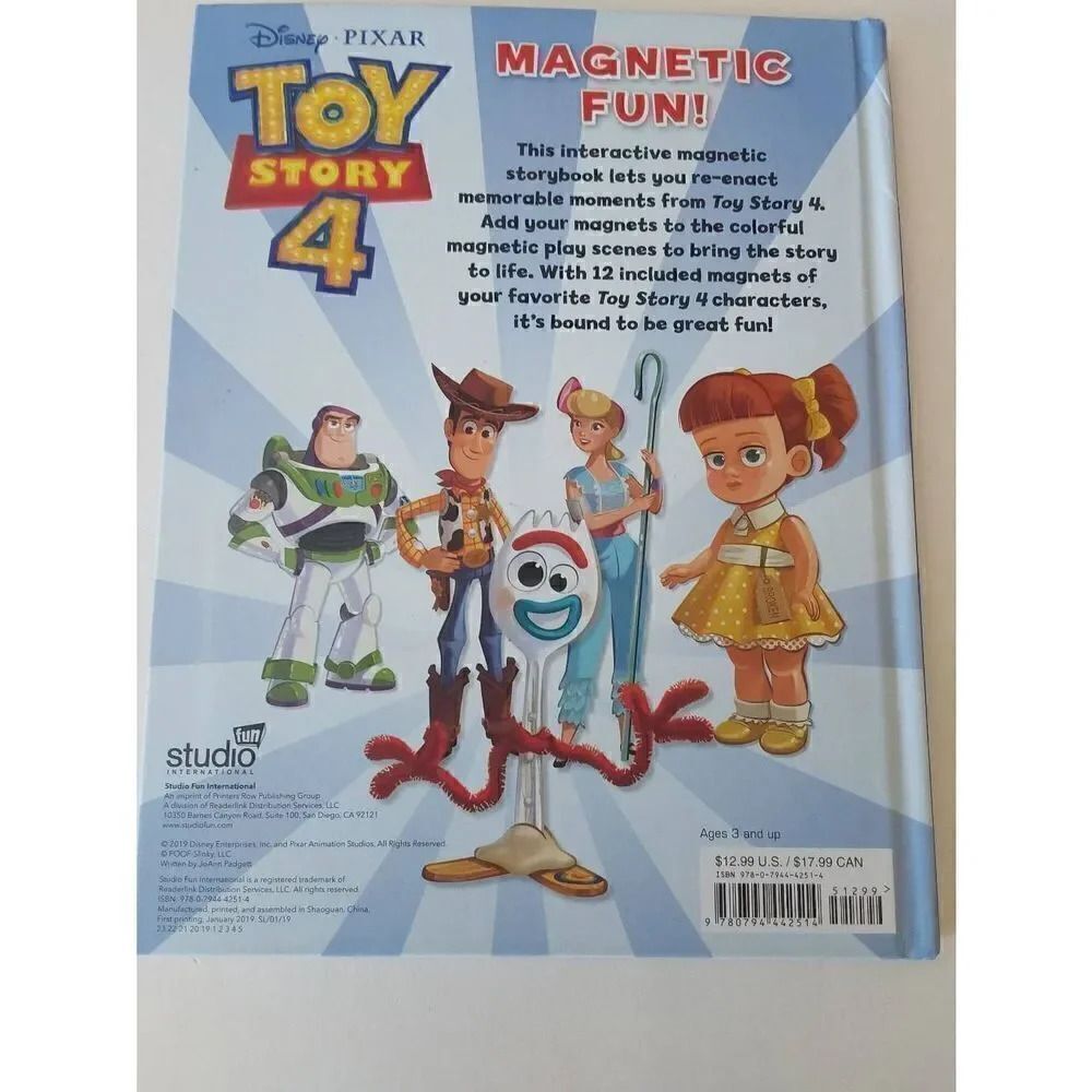 Toy Story 4 Magnetic Fun play book - Picture 2 of 4